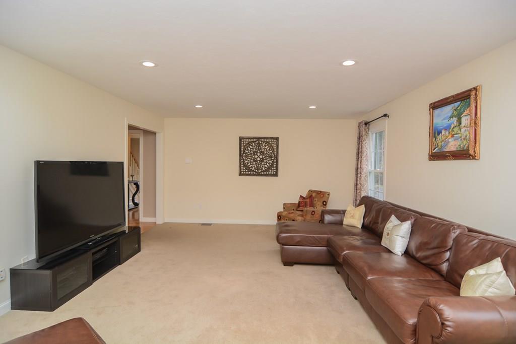 75 Little Pond Road Northborough, MA 01532 - Photo 16 of 42
