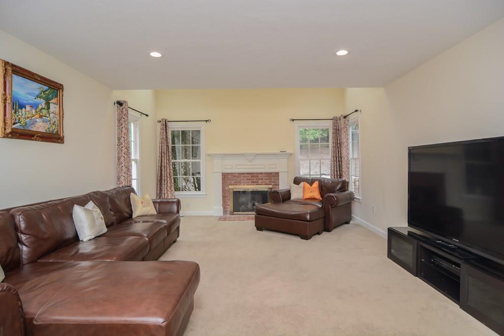 75 Little Pond Road Northborough, MA 01532 - Photo 18 of 42