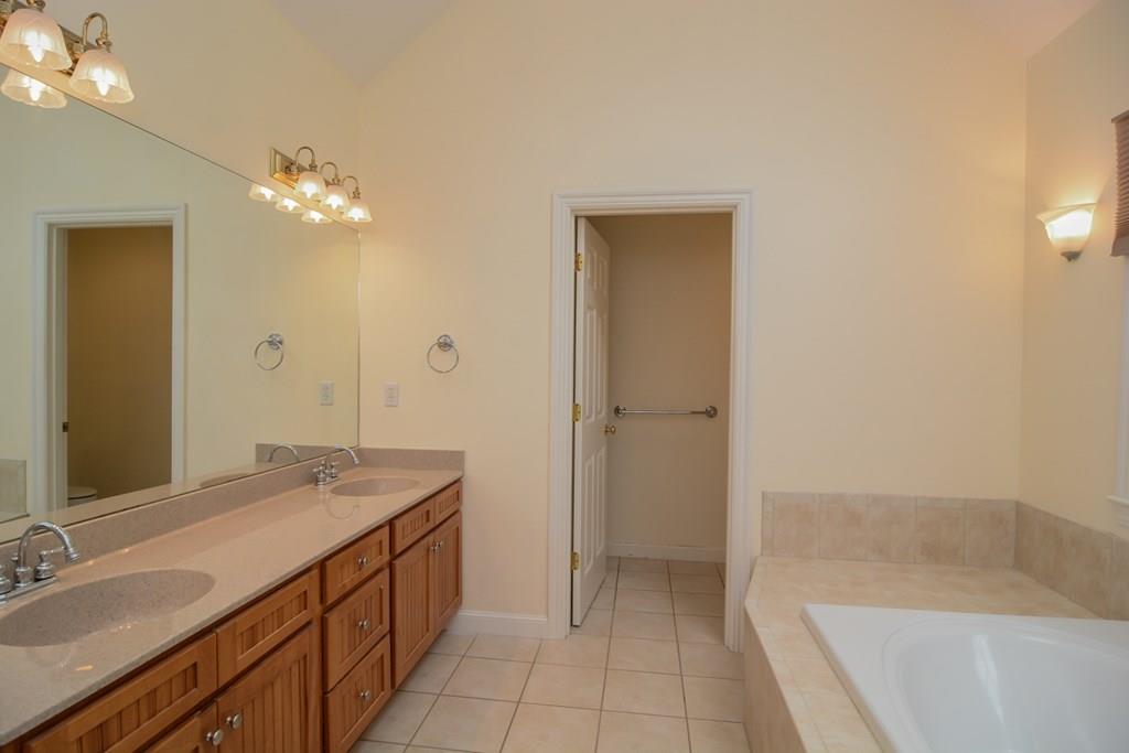 75 Little Pond Road Northborough, MA 01532 - Photo 26 of 42