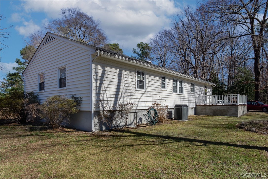 6555 Iron Bridge Road North Chesterfield, VA 23234 - Photo 6 of 30 Gallery Image 6