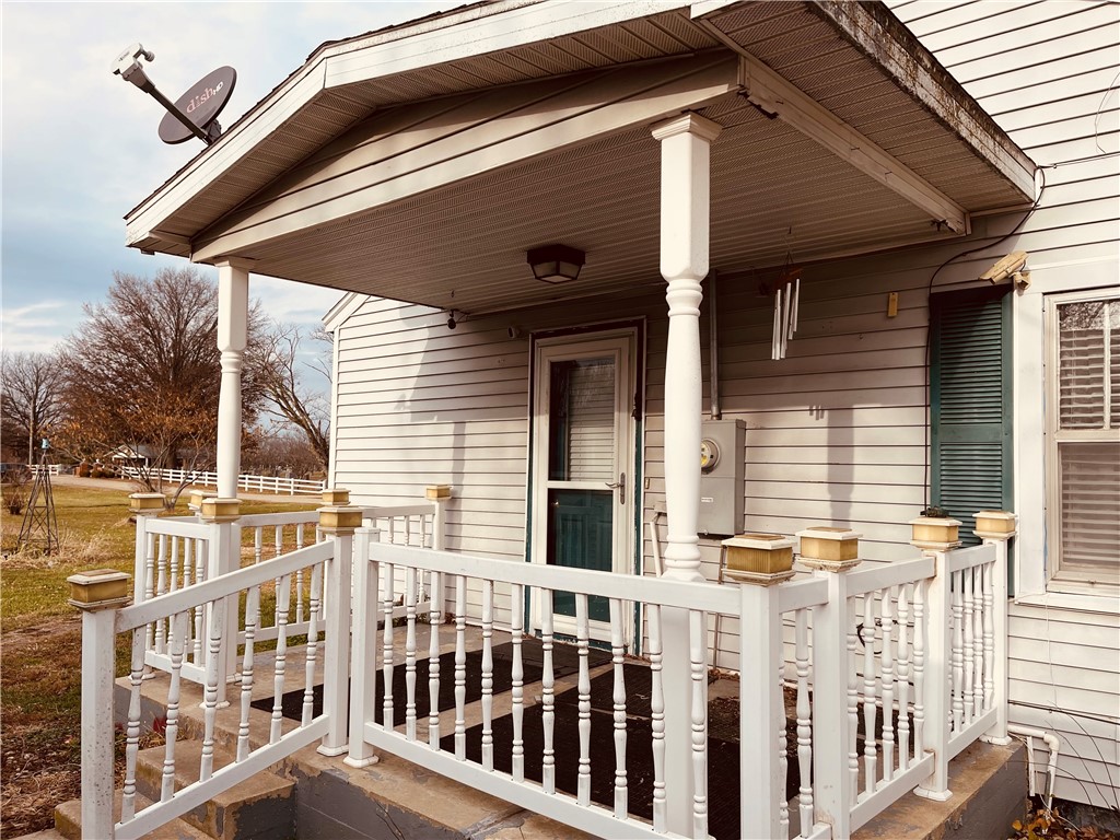 911 Ash Street Edgewood, IL 62426 - Photo 3 of 18