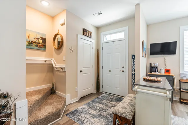 $306,000 | 326 Starfish Lane, Sneads Ferry, NC 28460