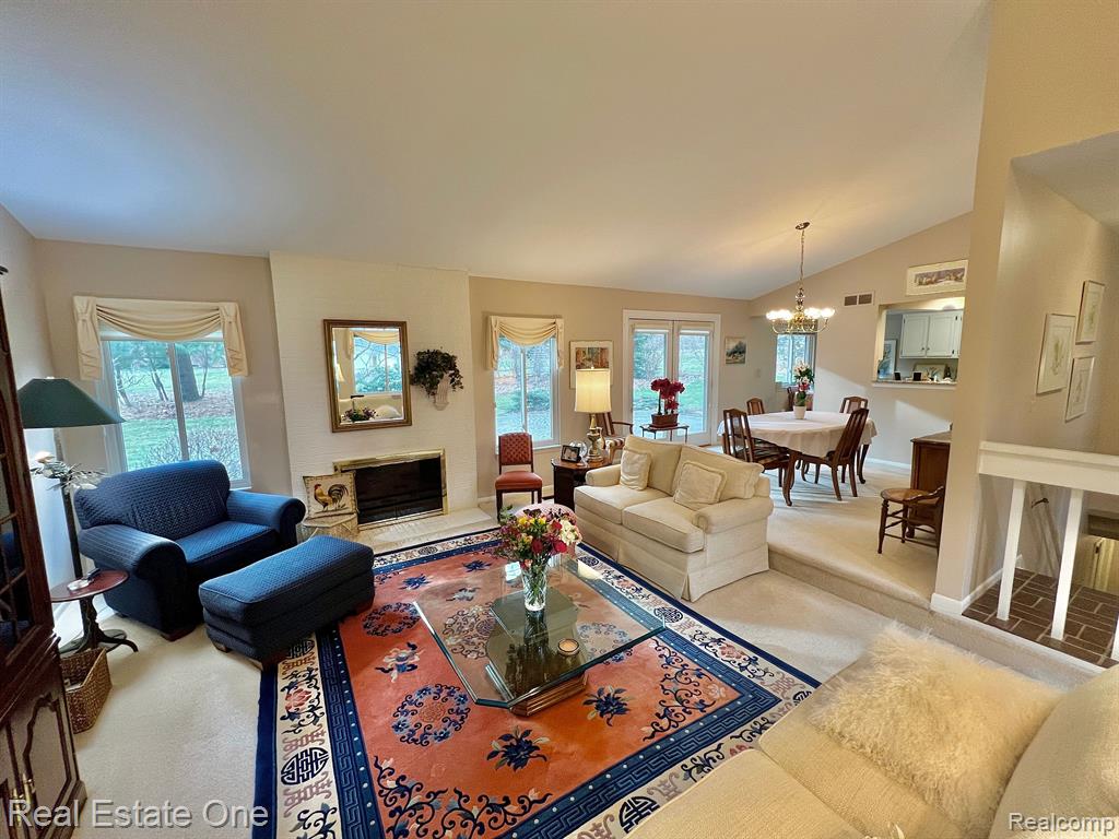 230 Randolph Road Rochester Hills, MI 48309 - Photo 10 of 59