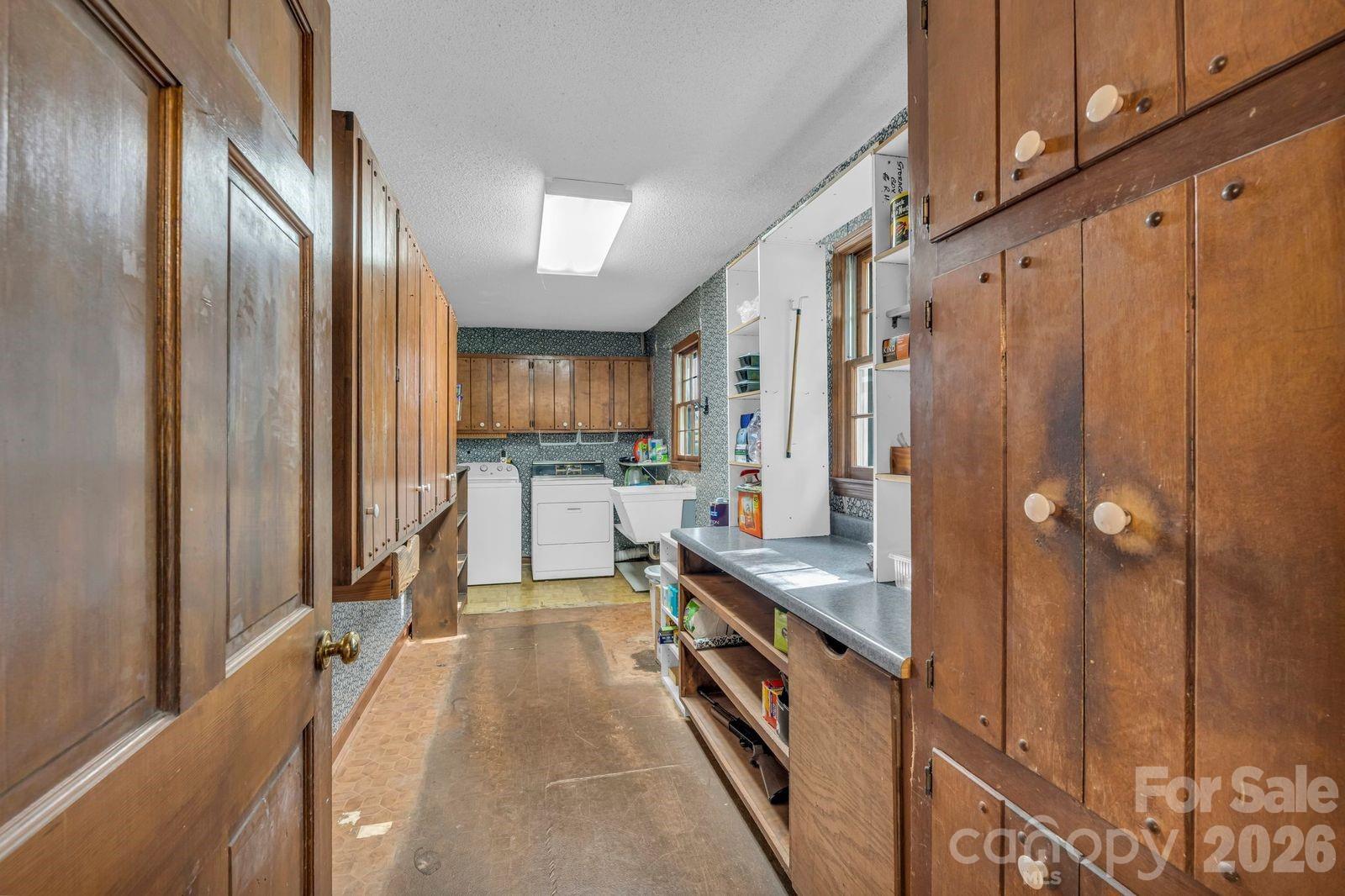 244 Chapman Road Pacolet, SC 29372 - Photo 14 of 40