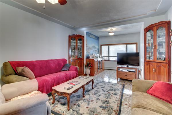 172 Spring Street Medford, MA 02155 - Photo 5 of 30 Gallery Image 5