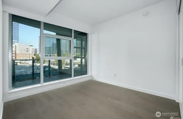 $4,800 | 188 Bellevue Way Northeast, Unit 308, Bellevue, WA 98004