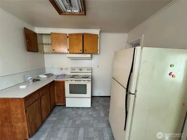 $750,000 | 11854 3rd Avenue South, Seattle, WA 98168