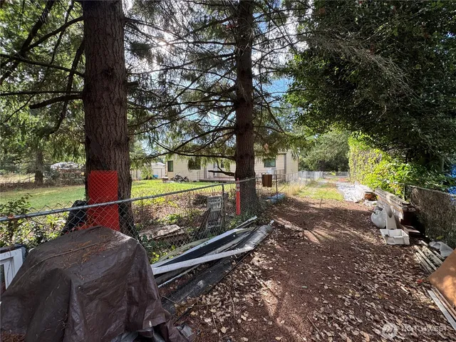 $750,000 | 11854 3rd Avenue South, Seattle, WA 98168