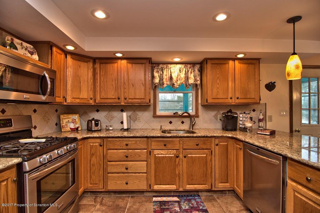 206 Brookside Road Dalton, PA 18414 - Photo 11 of 69 Gallery Image 11