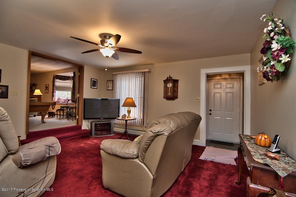 206 Brookside Road Dalton, PA 18414 - Photo 20 of 69 Gallery Image 20