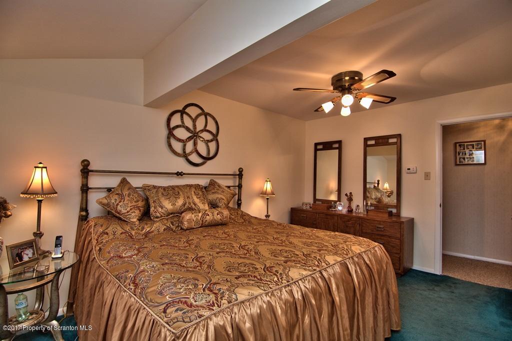 206 Brookside Road Dalton, PA 18414 - Photo 24 of 69 Gallery Image 24