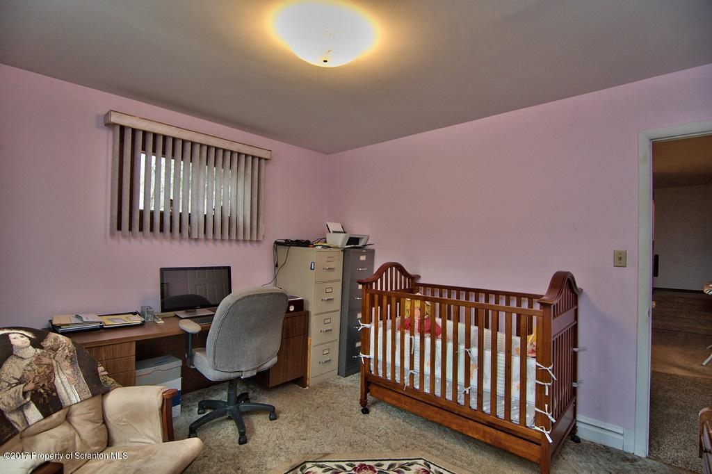206 Brookside Road Dalton, PA 18414 - Photo 31 of 69 Gallery Image 31
