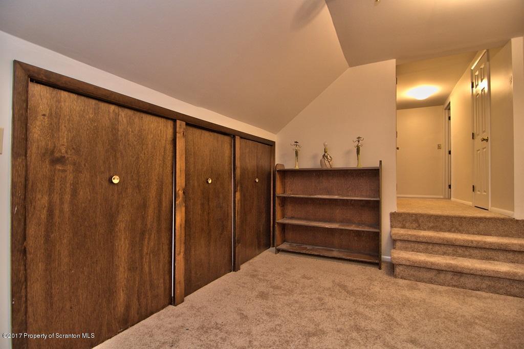 206 Brookside Road Dalton, PA 18414 - Photo 36 of 69 Gallery Image 36