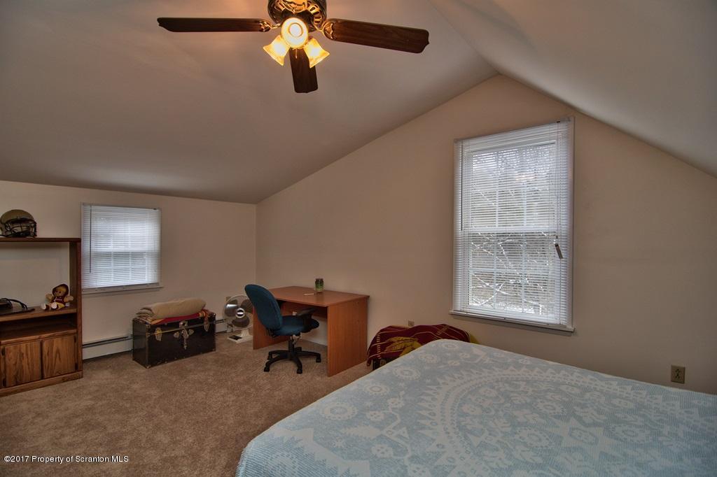 206 Brookside Road Dalton, PA 18414 - Photo 40 of 69 Gallery Image 40