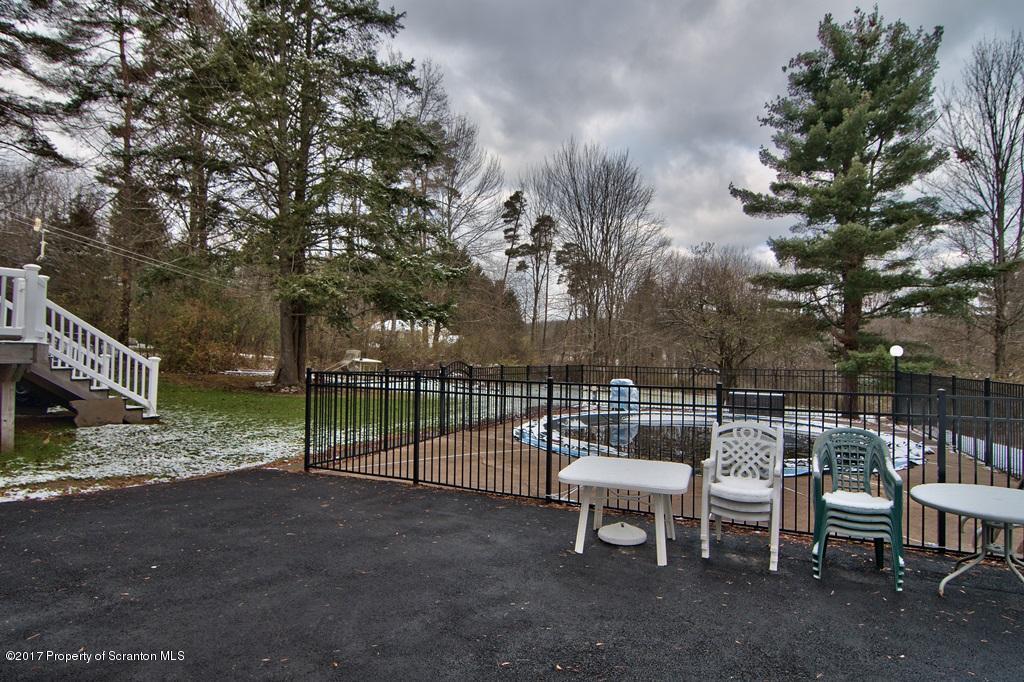 206 Brookside Road Dalton, PA 18414 - Photo 56 of 69 Gallery Image 56