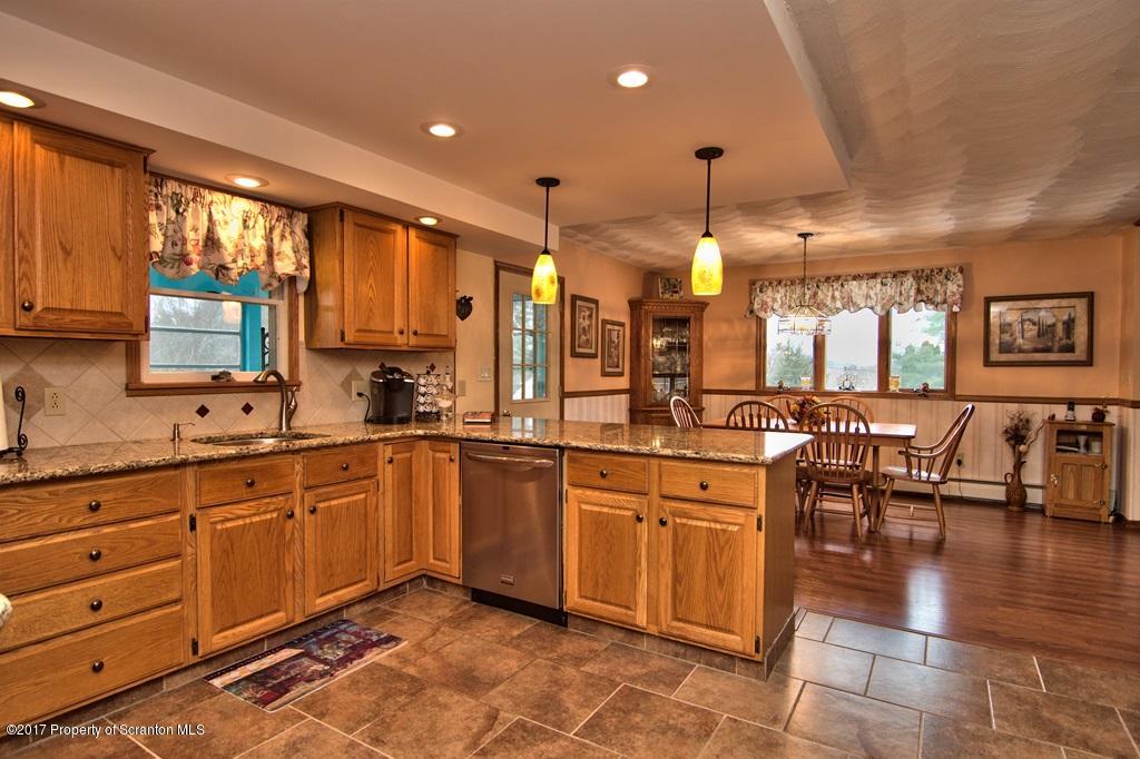 206 Brookside Road Dalton, PA 18414 - Photo 10 of 69 Gallery Image 10