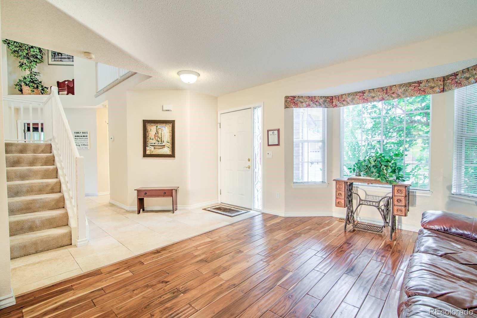 7263 Laredo Court Highlands Ranch, CO 80130 - Photo 3 of 34 Gallery Image 3