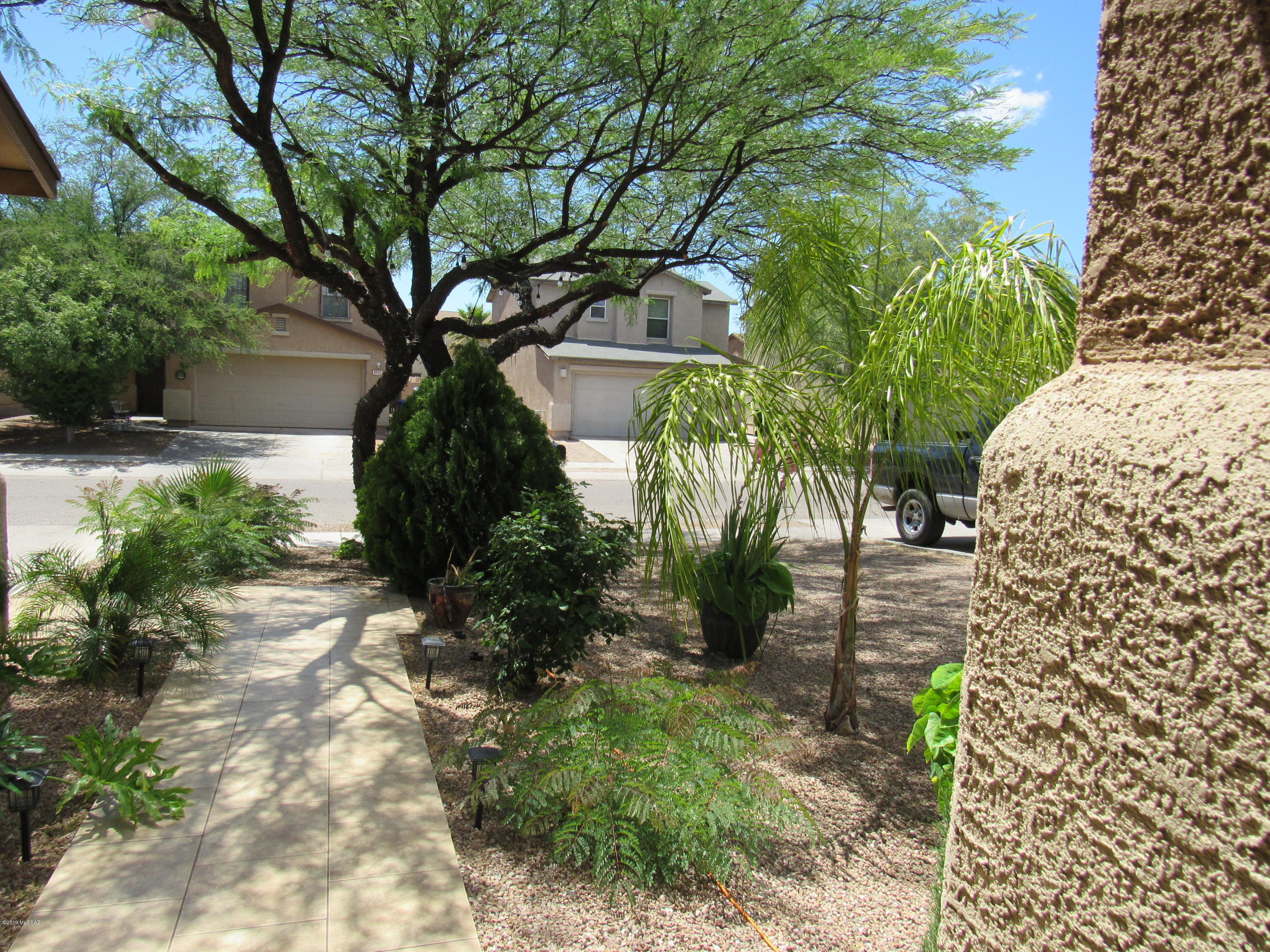 5771 South Manta Ray Road Tucson, AZ 85706 - Photo 5 of 47 Gallery Image 5