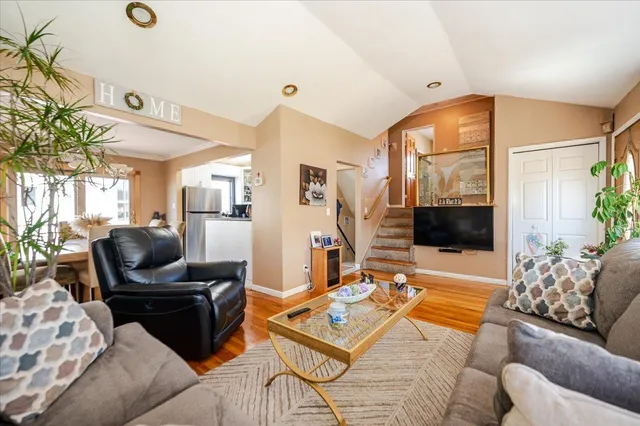 $1,050,000 | 22 Cheshire Road, Inwood, NY 11096