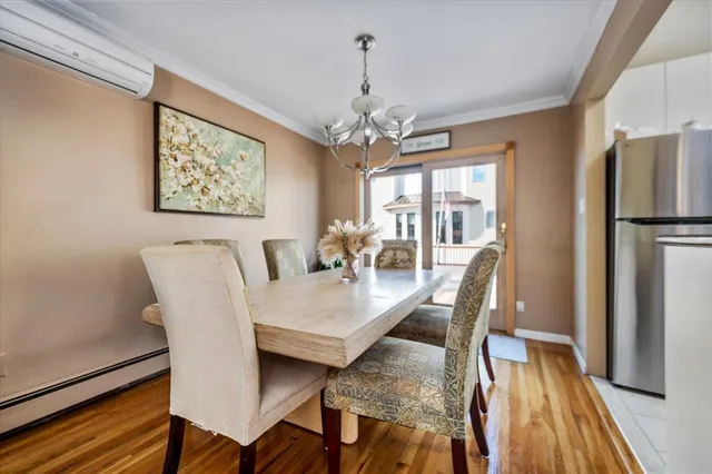 $1,050,000 | 22 Cheshire Road, Inwood, NY 11096