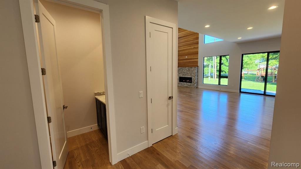 4776 Walnut Lake Road Bloomfield Hills, MI 48301 - Photo 47 of 86