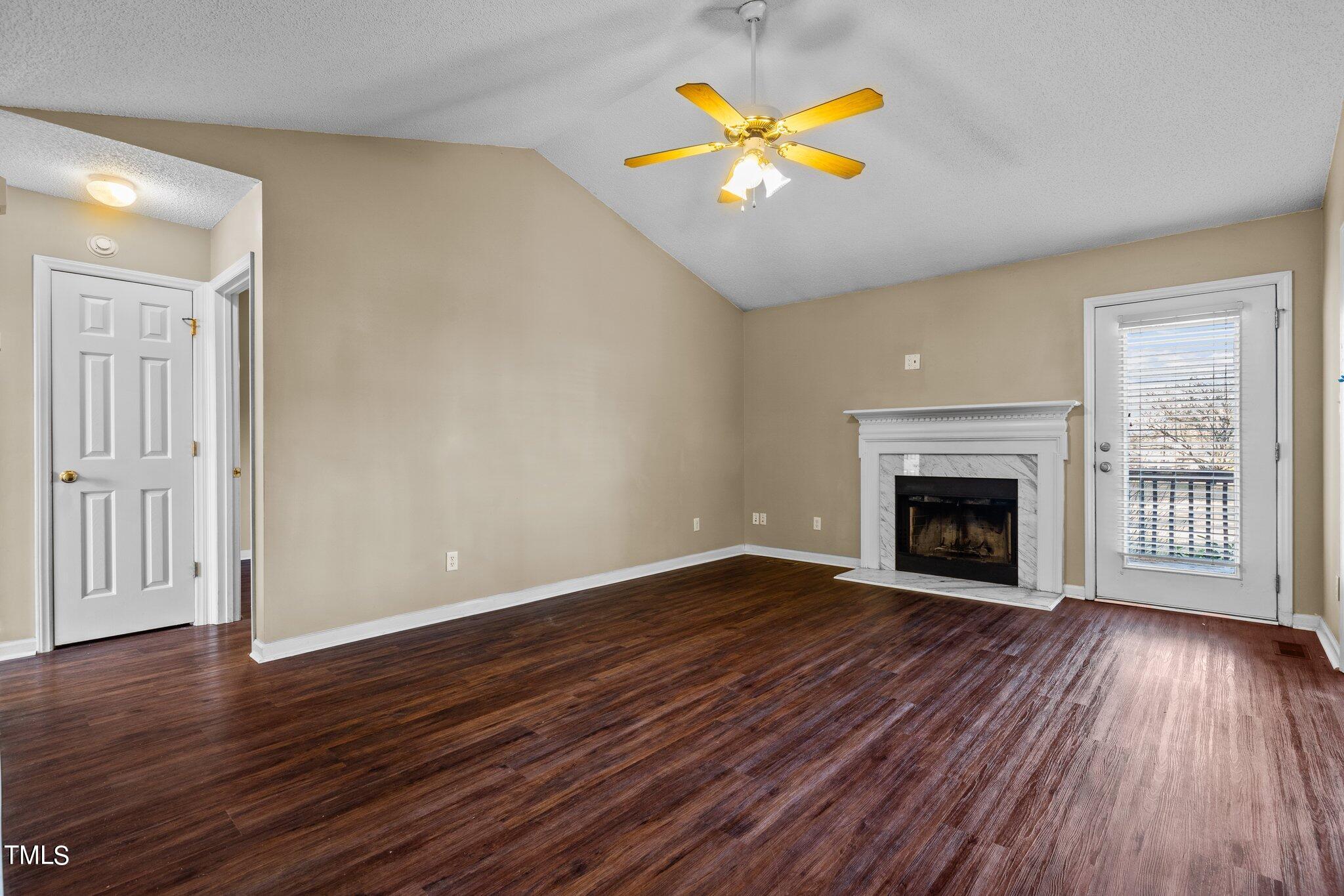 6421 Silver Spring Court Willow Spring, NC 27592 - Photo 4 of 44 18-web-or-mls-_NFP1012
