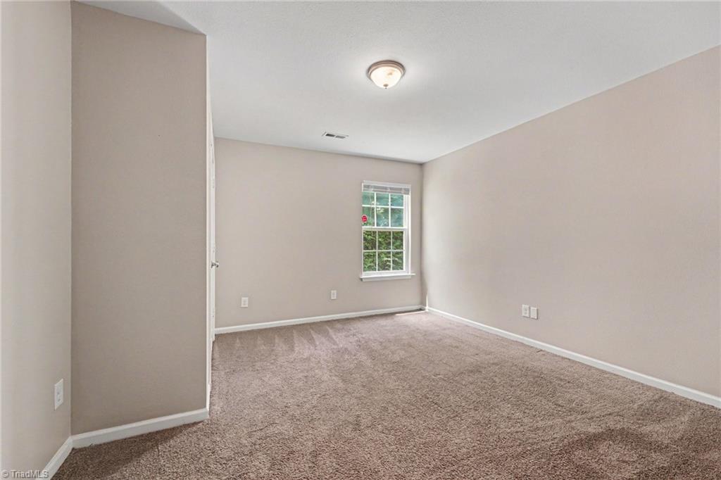 124 Forest Glade Road Winston-Salem, NC 27107 - Photo 14 of 27