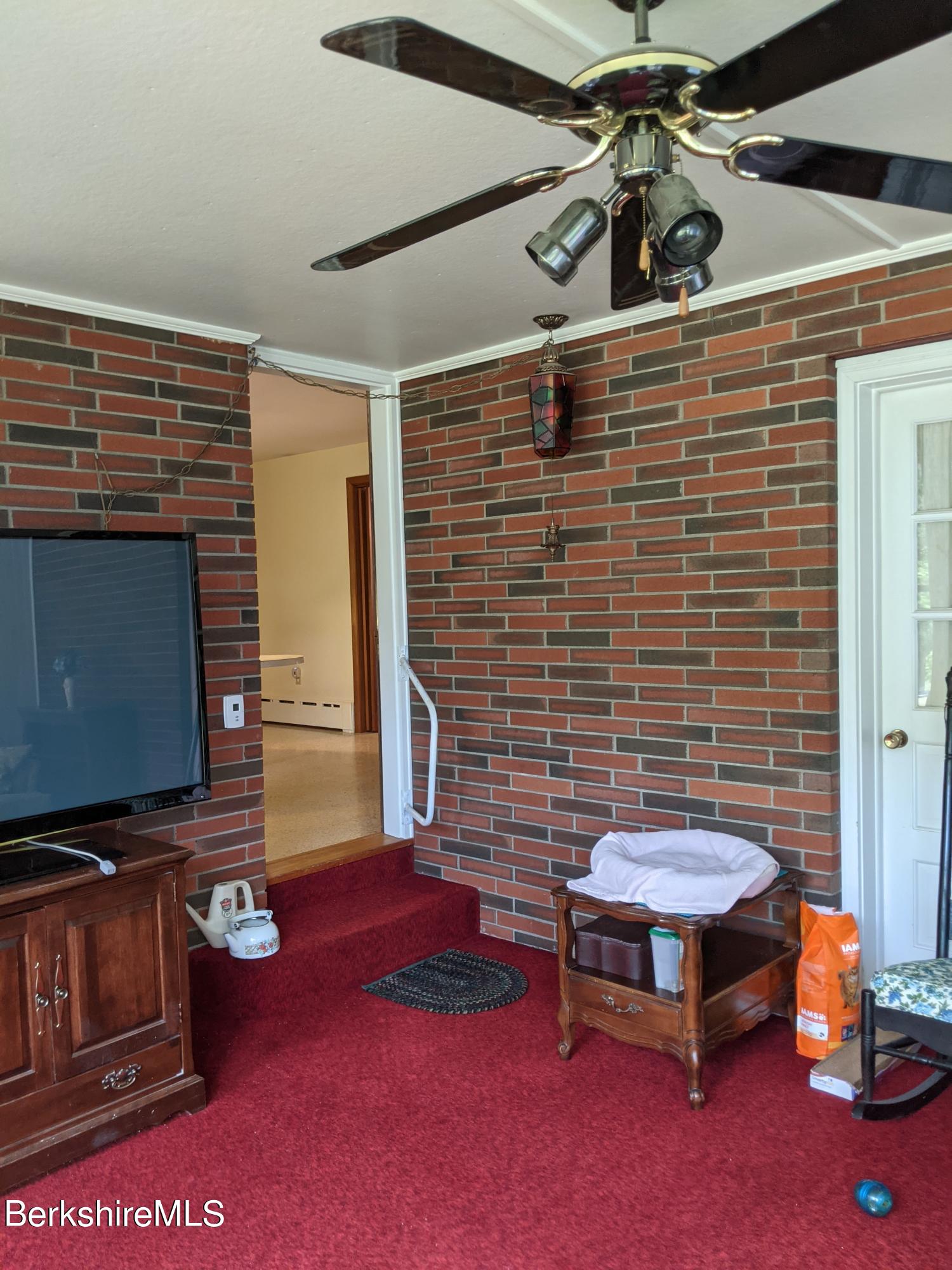 141 Kittredge Road Pittsfield, MA 01201 - Photo 27 of 36 PXL_20210710_175918834