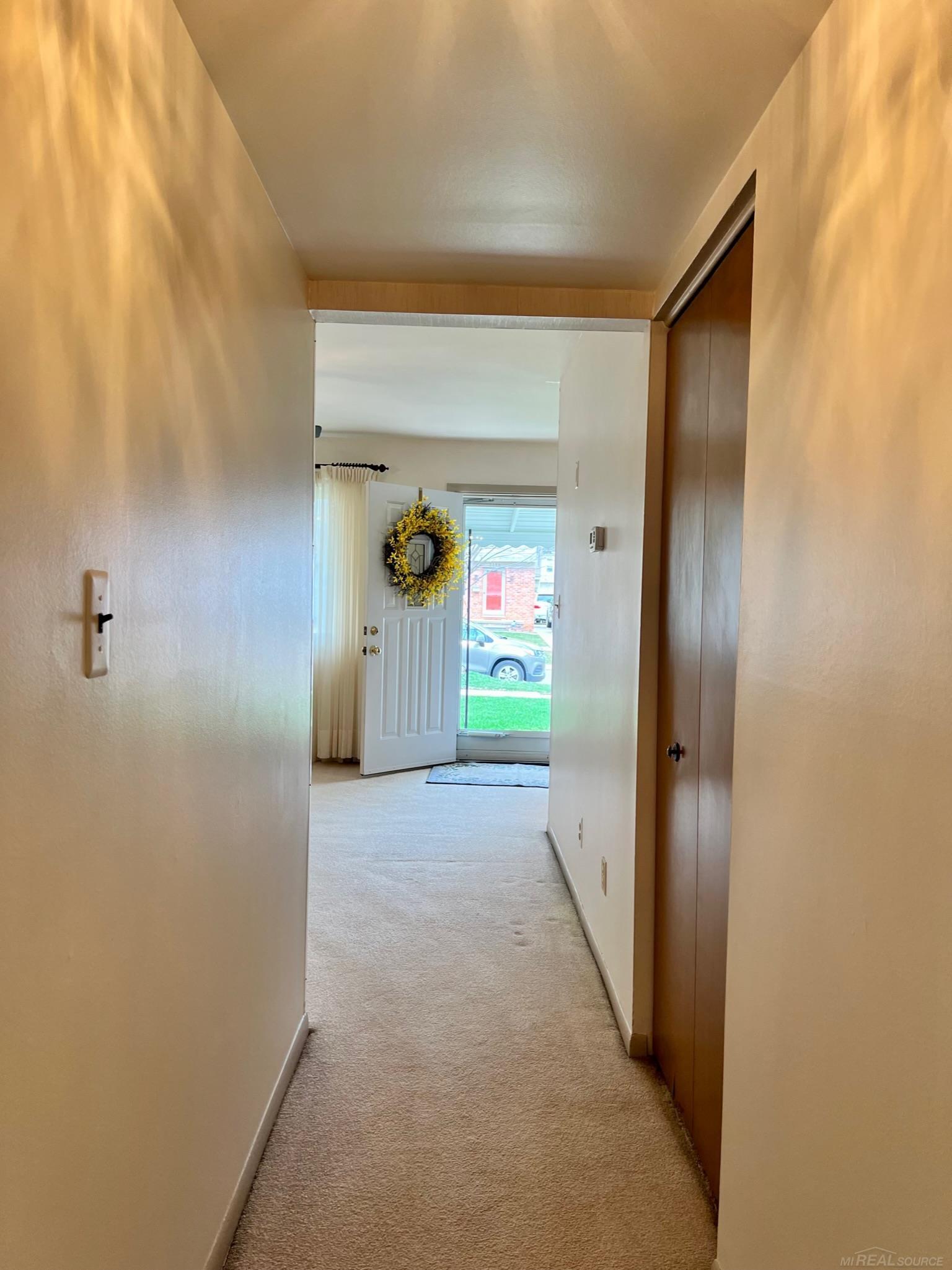 2181 Ridgemont Road Grosse Pointe Woods, MI 48236 - Photo 6 of 29