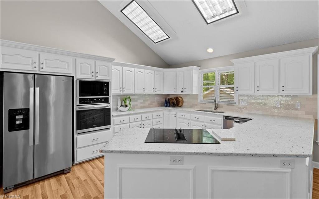 717 Guilford Road Jamestown, NC 27282 - Photo 13 of 50