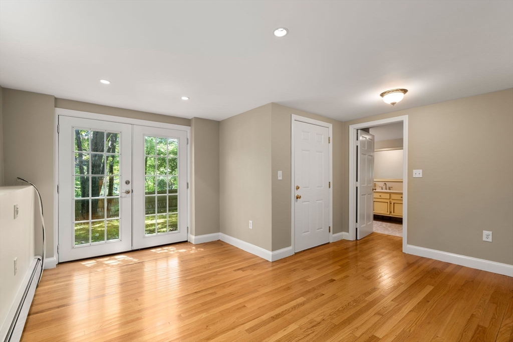 141 Westgate Wellesley, MA 02481 - Photo 25 of 36