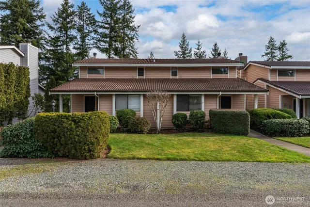 $1,425,000 | 1327-1333 Contra Costa Avenue, Fircrest, WA 98466