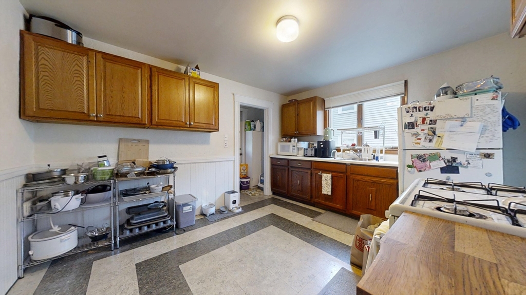 18 Prospect Street Watertown, MA 02472 - Photo 13 of 18