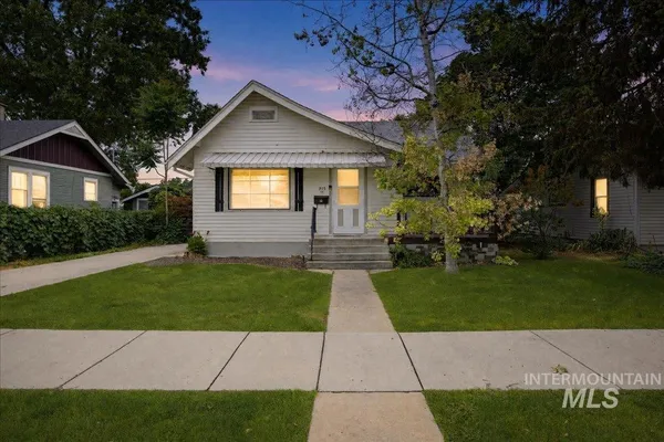 $345,000 | 915 13th Avenue South, Nampa, ID 83651