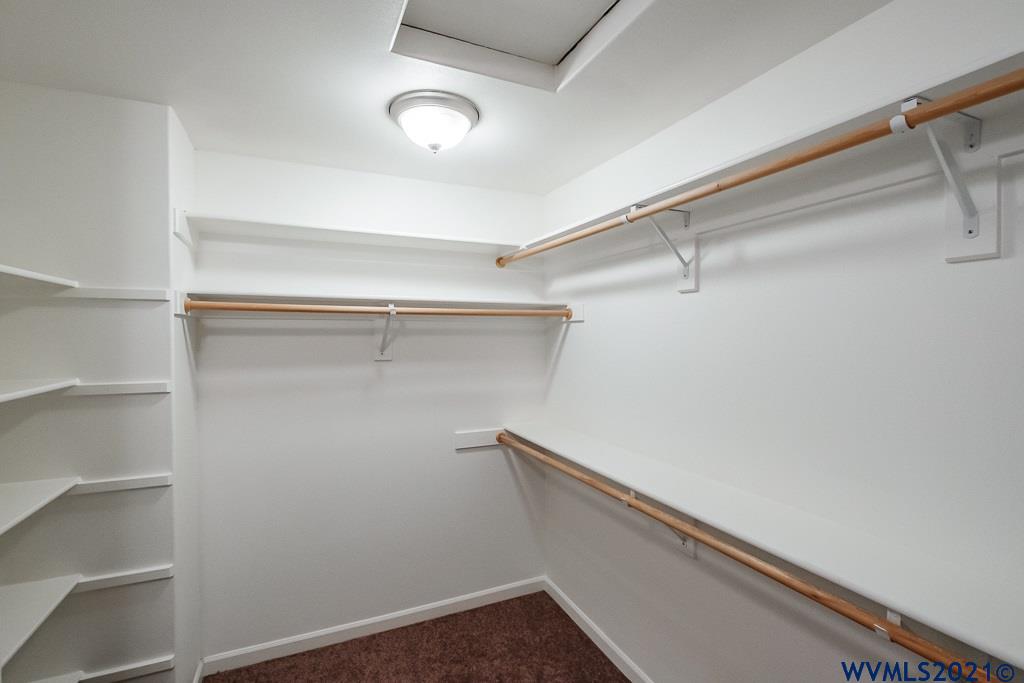 2077 Center Street Southeast Albany, OR 97322 - Photo 26 of 32