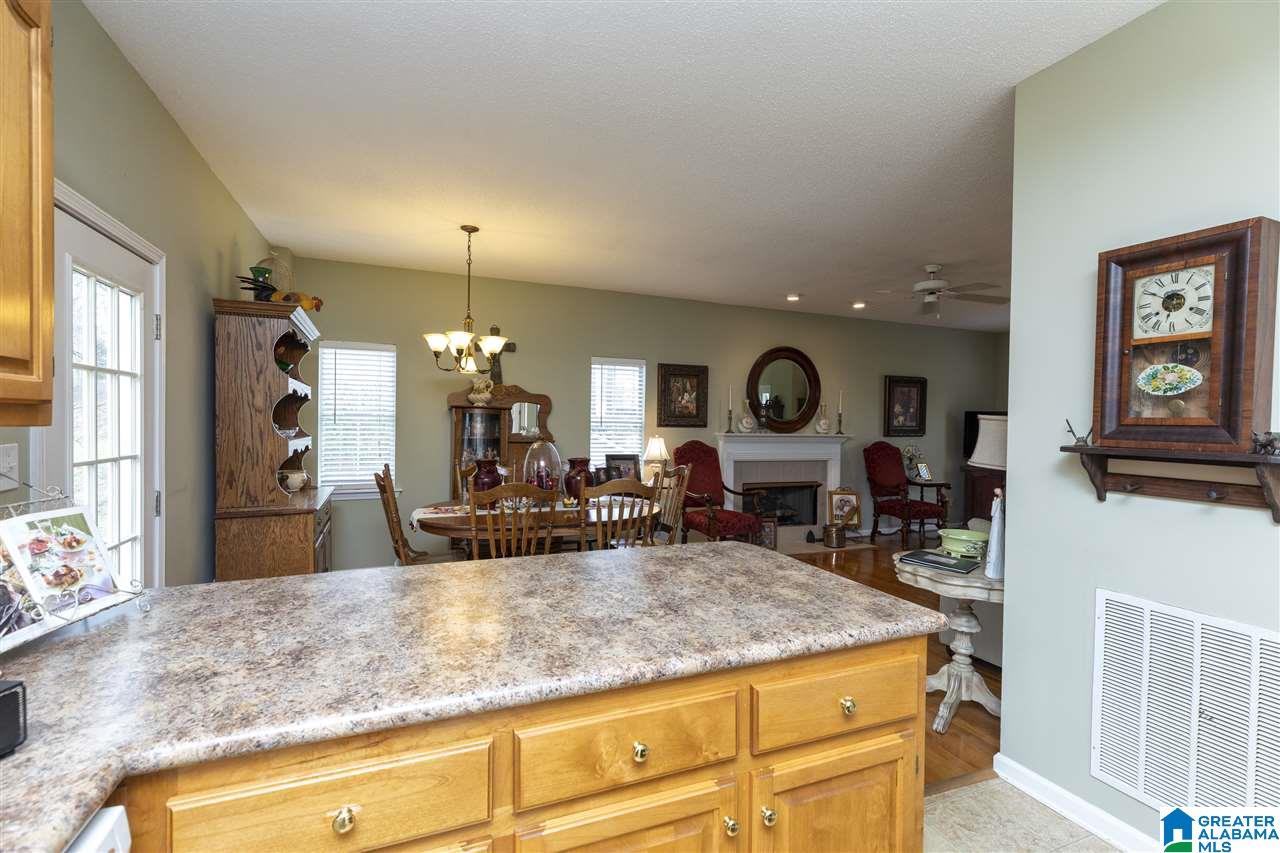 3895 Hilltop Road Southeast Bessemer, AL 35022 - Photo 20 of 47