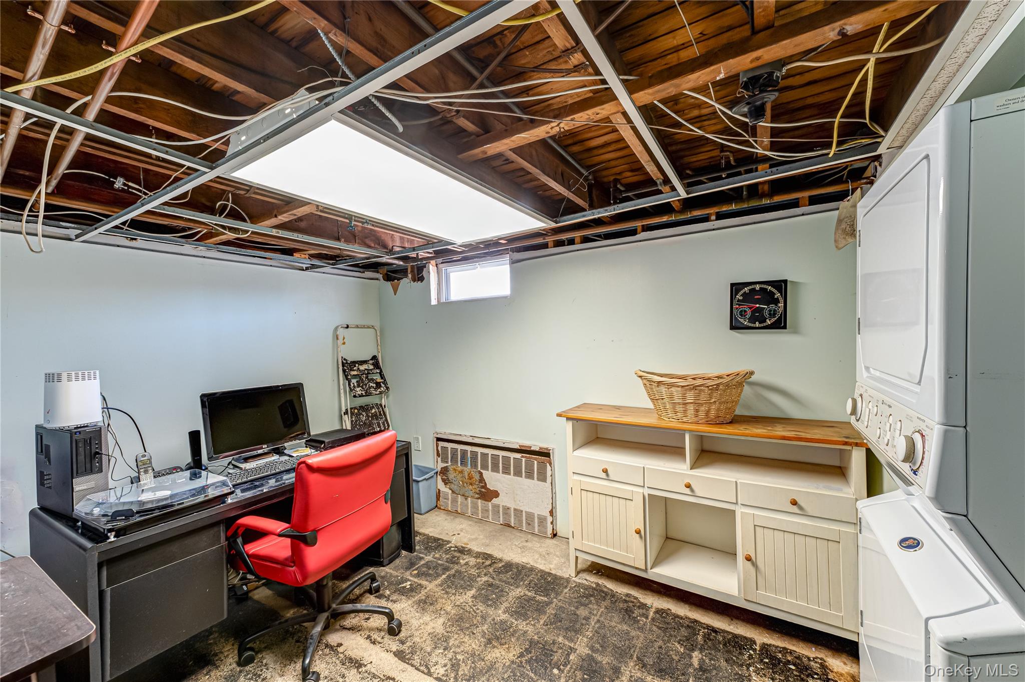 33 Soloff Road Massapequa, NY 11758 - Photo 24 of 42