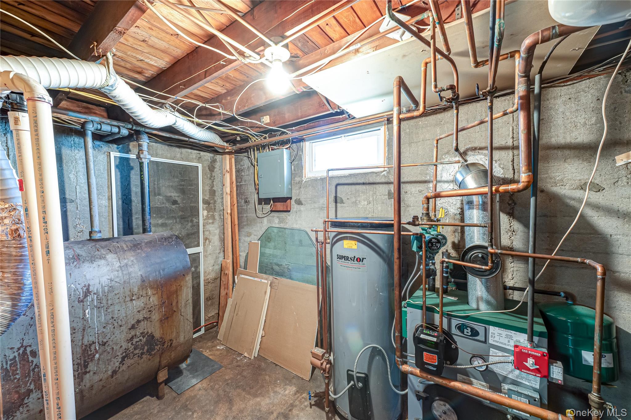 33 Soloff Road Massapequa, NY 11758 - Photo 25 of 42