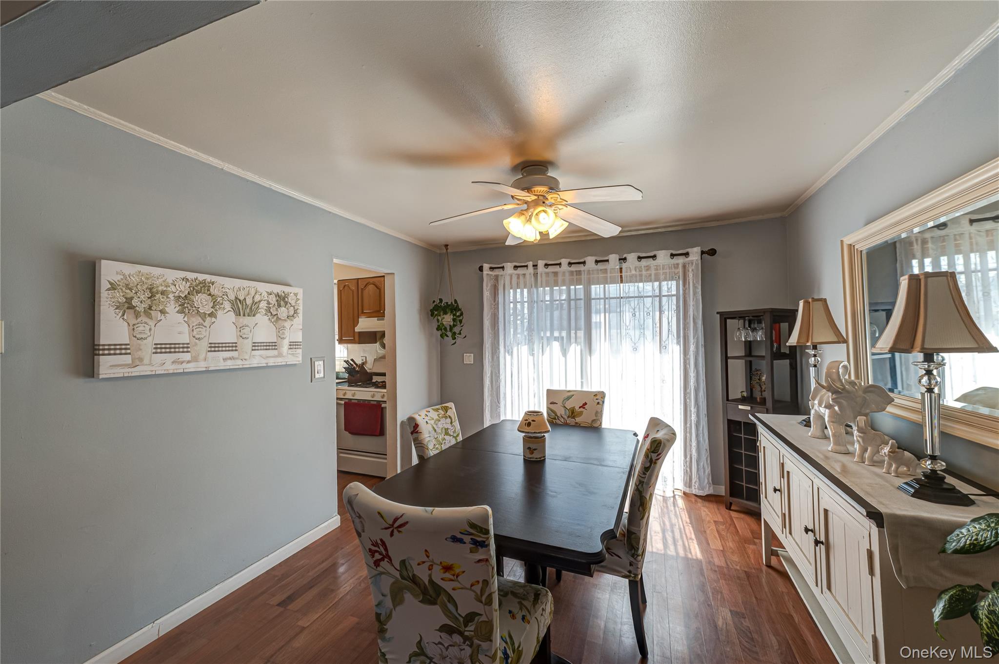 33 Soloff Road Massapequa, NY 11758 - Photo 30 of 42