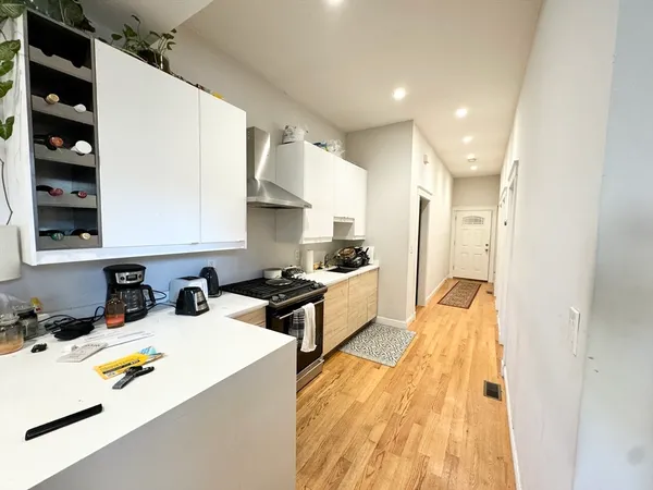 $5,000 | 7 Grant Street, Unit 1, Boston, MA 02125