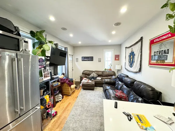 $5,000 | 7 Grant Street, Unit 1, Boston, MA 02125