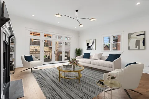 $1,799,000 | 4336 North Claremont Avenue, Chicago, IL 60618