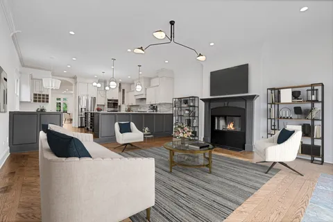 $1,799,000 | 4336 North Claremont Avenue, Chicago, IL 60618