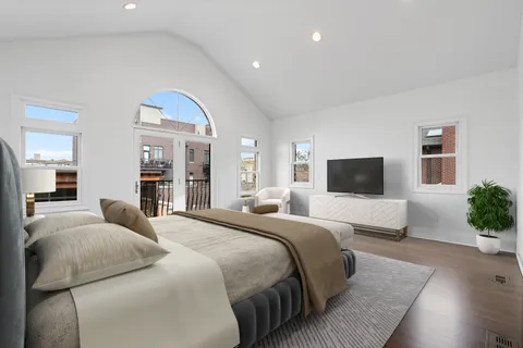 $1,799,000 | 4336 North Claremont Avenue, Chicago, IL 60618