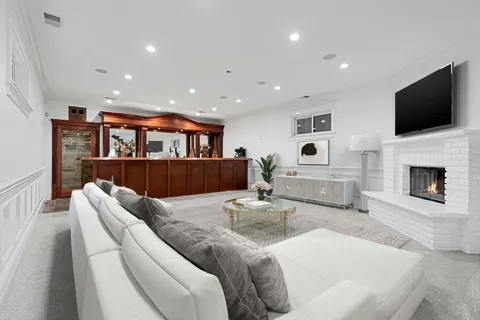 $1,799,000 | 4336 North Claremont Avenue, Chicago, IL 60618