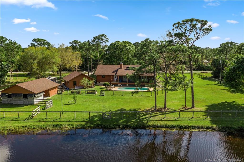 10943 Southwest Hawkview Circle Stuart, FL 34997 - Photo 46 of 47 Gallery Image 46