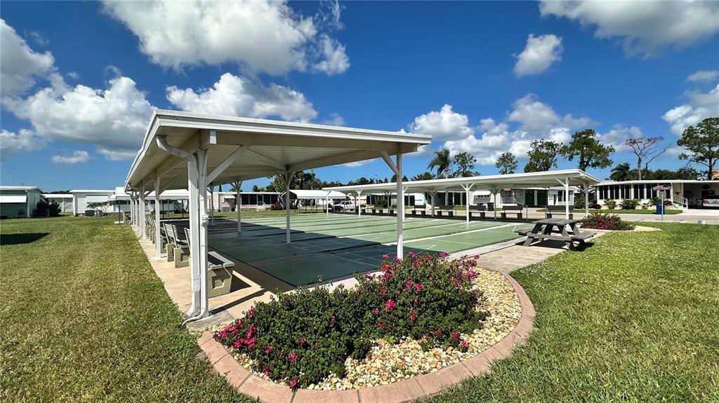 5619 Bayshore Road, Unit 163 Palmetto, FL 34221 - Photo 44 of 44 an outdoor space with garden