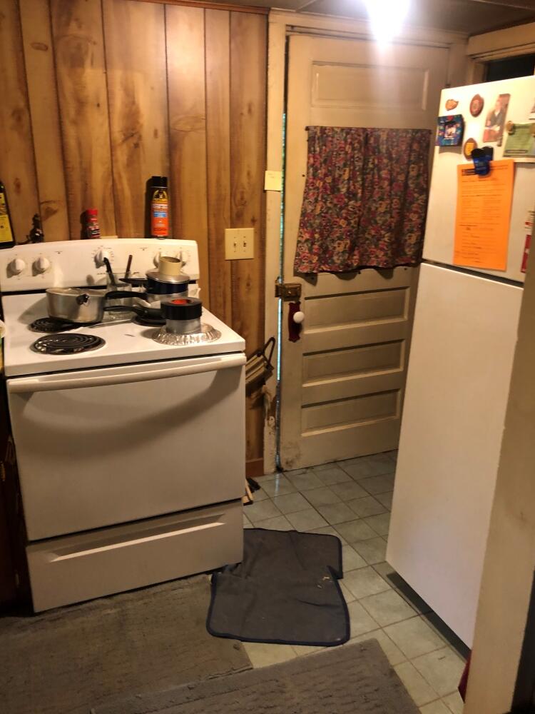 6172 Taft Road Mecosta, MI 49332 - Photo 6 of 20 6 Kitchen