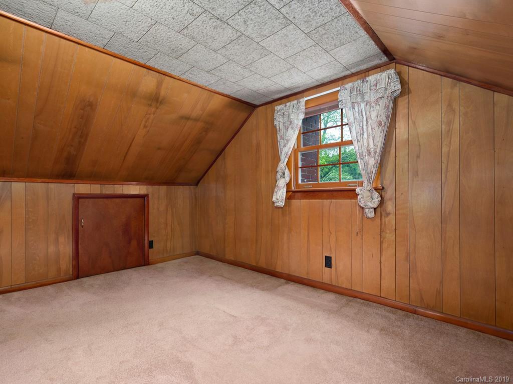 598 Thompson Cove Road Clyde, NC 28721 - Photo 16 of 21