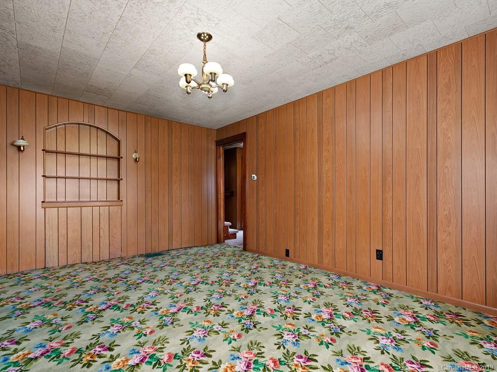 598 Thompson Cove Road Clyde, NC 28721 - Photo 6 of 21